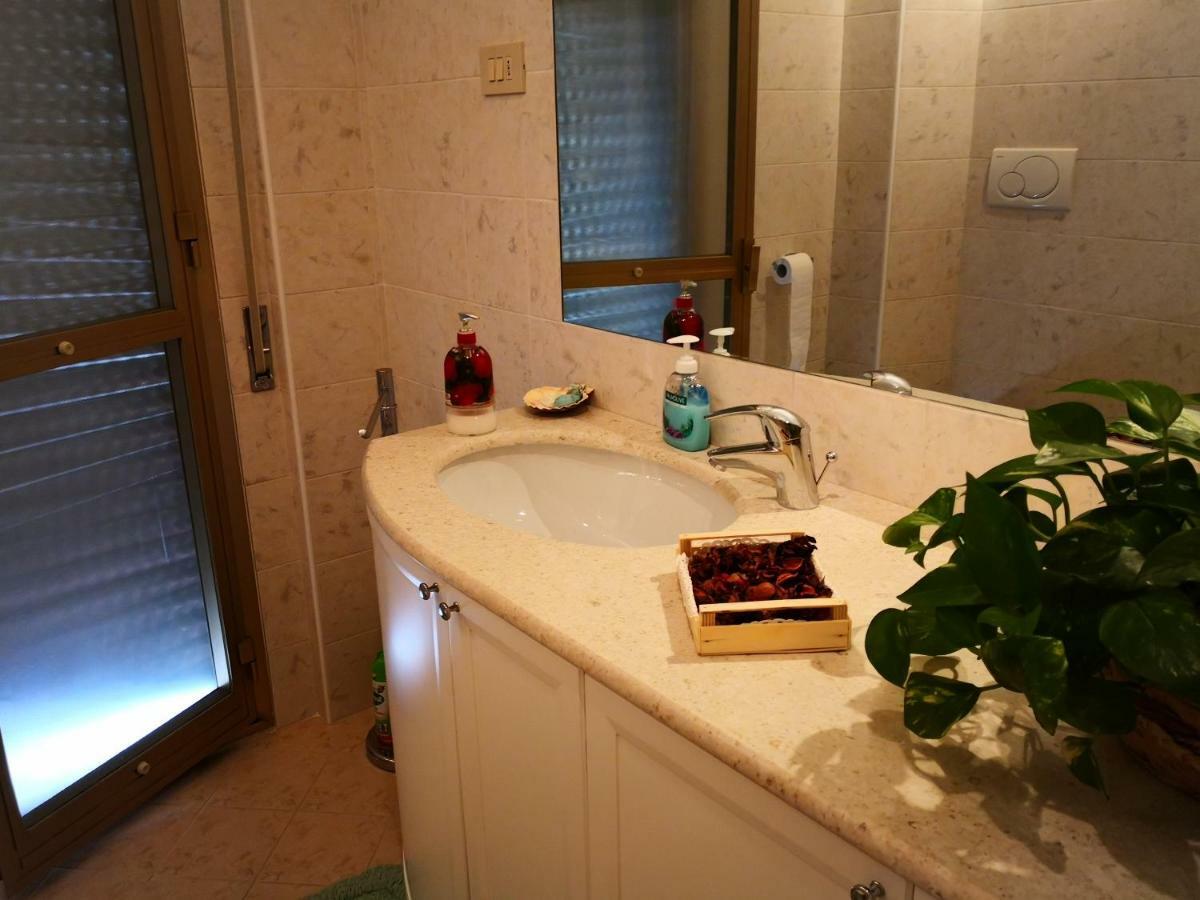 B&B Da Thais Un Piacevole Relax Trieste Esterno foto